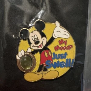 Disney - Topolino - My Mood Just Swell - Spilla 3D - Foto 1 di 1