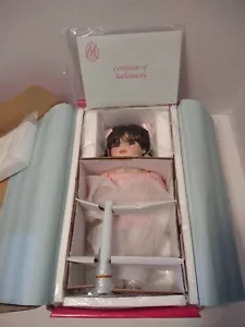 Muñeca de porcelana Adora Start Me Up Belle Marie Osmond bailando con las estrellas 2008 nueva en caja - Imagen 1 de 10