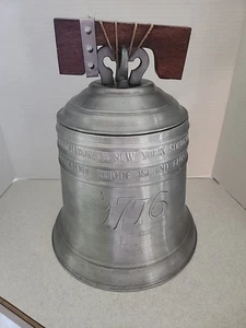 ¡Bonito cubo de hielo Liberty Bell 1776 tono peltre! - Imagen 1 de 13