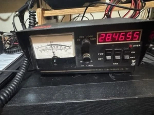 WAWASEE Vintage SWR/Power Meter And Frequency Counter Working. - Zdjęcie 1 z 4