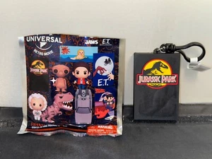 Monogram NBC Universal Retro Movies Jurassic Park Poster 3D Bag Clip Keychain - Picture 1 of 1