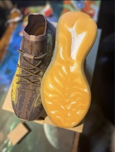 Größe 9,5 - Adidas Yeezy Boost 380 Lmnte Reflective - Bild 1 von 2