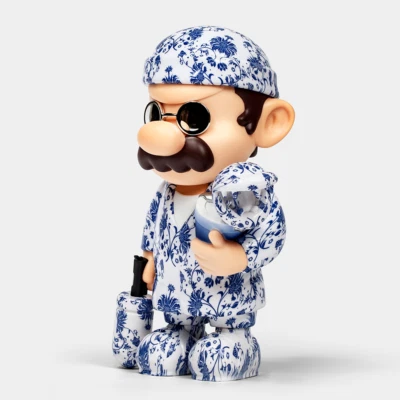 Fools Paradise SUPER PROFESIONAL MINI Blue White Ver Figure PVC VINYL H26CM - Image 1 of 4