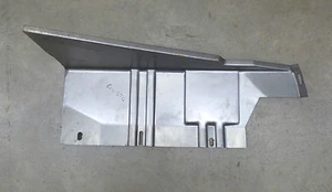 JHM1105 FX4 FAIRWAY & DRIVER 82>97 FRONT WING INNER REPAIR PANEL NS LH SIDE - Picture 1 of 2