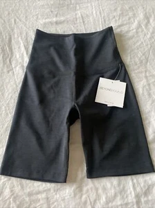Beyond Yoga Womens Heather Rib HW Biker Shorts Black Heather Size XS $68 - Picture 1 of 6