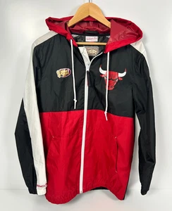 Giacca riscaldante Chicago Bulls Mitchell Ness taglia S - NBA Finals 1996 - Foto 1 di 5
