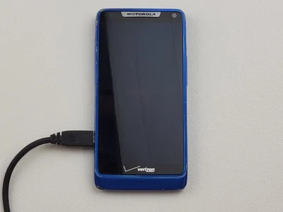 Motorola Droid Razr M (XT907) 8GB (Verizon) Smartphone - *PLEASE READ* - H2132 - Image 1 of 4