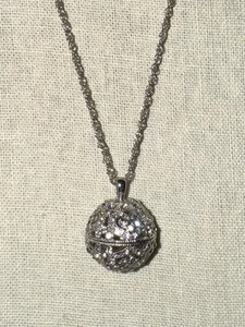 Collar Colgante Bola Cristal Tono Plata Largo 38" - Imagen 1 de 4