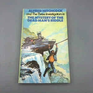 Mystery of the Dead Man's Riddle: 22 (Alfred Hitchcock Books) Arden, William - Picture 1 of 8