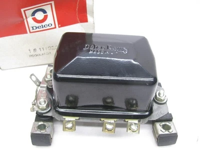 Delco 1119286 Voltage Regulator 32V 18A Tractor Industrial - Image 1 of 3