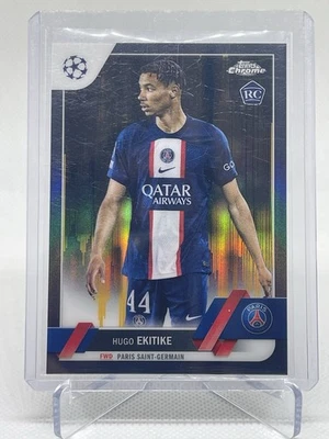 2022-23 Topps Chrome UCC Hugo Ekitike RC Black Gold Seismic 22/30 #Liverpool - Image 1 of 2