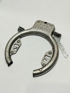 Vintage Trelock Bicycle Wheel Lock Horseshoe Lock YWS Approved - Picture 1 of 5