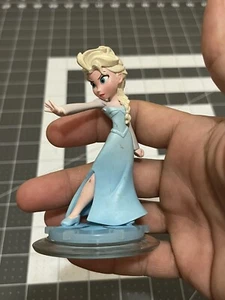 Disney: Infinity 1.0 - Disney Frozen - Elsa Figure - Picture 1 of 3