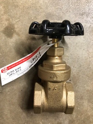 LEGEND VALVE 104-306  T-401 GATE VALVE 1 1/4" - Image 1 of 3