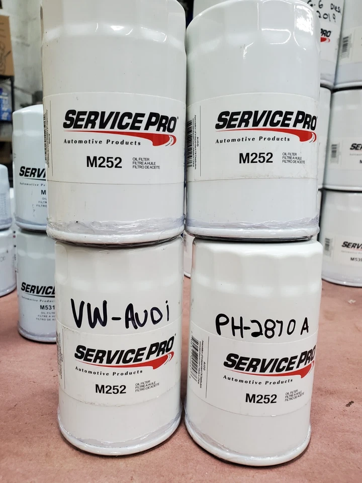 (4) M252 service Pro Oil Filters - Image 1 of 1