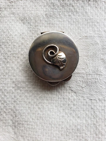 Vintage Thomae Co Sterling Silver Pill Trinket Box Cover