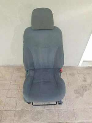 2012 2013 2014 TOYOTA PRIUS ASSENTO LATERAL DIREITO DO PASSAGEIRO COMPLETO FABRICANTE DE EQUIPAMENTO ORIGINAL - Imagem 1 de 4