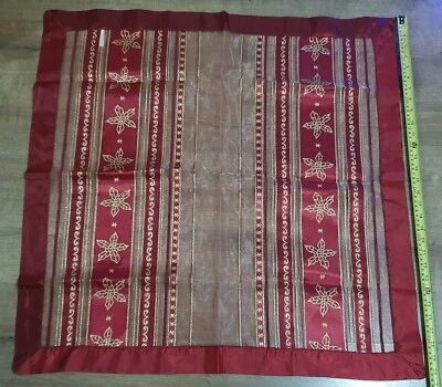 Embroidered Christmas Tablecloth Tea table square Linen Snowflake Gold Red Wine  - Image 1 of 4