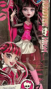 Monster High espantosamente altos ghouls - Draculaura - Muñeca extra alta 17" 2014 - Imagen 1 de 16