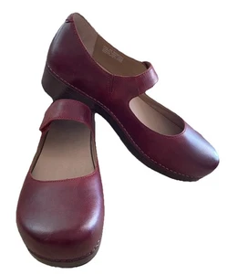 Dansko Womens Red Burgundy Leather Beatrice Heeled Clogs Size EU 42 US 11.5 - 12 - Picture 1 of 12