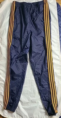 复古阿迪达斯男式 XL 尼龙田径风裤 90 年代 Y2K 拉链踝橙色条纹 — 第 1/4 张图片