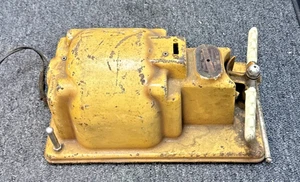 HEALTH DEVELOPER, EXERCISER REDUCER, MODEL T, USA, TURNS ON, ARMS THERAPY - Picture 1 of 10