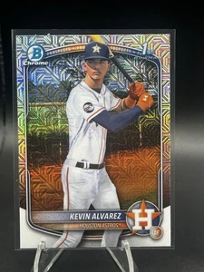 2025 Bowman Chrome Megabox Wählen Sie Ihren Mojo Refraktor Kevin Alvarez BCP-227 - Bild 1 von 2