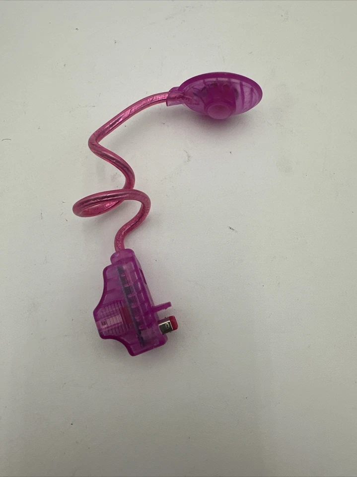 Nintendo Game Boy Advance NYKO Rosa Fucsia Gusano Luz para Sistema GBA Funciona Foto 1 de 4