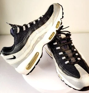 Size 10 - Nike Air Max 95 Logo - CW7477-400 - Picture 1 of 13