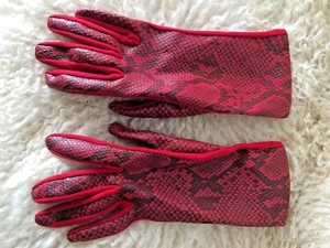 VINTAGE 1960S FOWNES RED SNAKE SKIN + FABRIC GLOVES MEDIUM - Picture 1 of 3