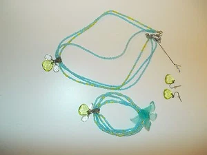 SCHÖNE HAND PERLENKETTE/ARMBAND/OHRRINGE/TÜRKIS MIT GELBLICH GRÜN/ARMBAND  - Bild 1 von 5