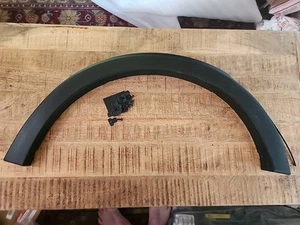Nuevo 2013-2014 Subaru Outback OEM arco de rueda moldura guardabarros destello delantero izquierdo - Imagen 1 de 9