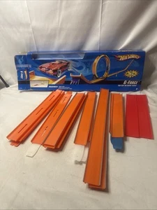 Hot Wheels G-Force Track 16 Pieces No Cars In Original Box High Flyin Action - Picture 1 of 15