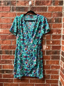 J. Vestido envolvente floral verde azulado Crew para mujer 10 manga acampanada - Imagen 1 de 8