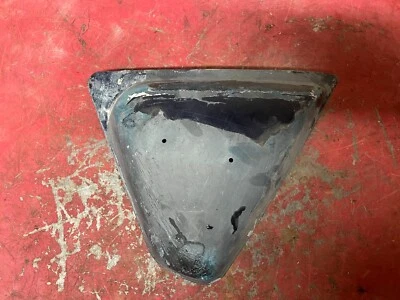 Cubierta lateral derecha Honda CB650 CB 650 C 83610-460 Foto 1 de 3