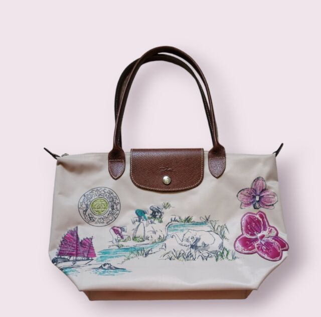 Longchamp Limited Edition (BRAND NEW) (Statue of Liberty) , Women's  Fashion, Bags & Wallets, Cross-body Bags on Carousell
