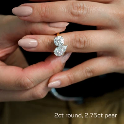 18k Yellow Gold Pear Cut 4.75 Ct IGI Lab Created Diamond Toi Et Moi Wedding Ring - Image 1 of 4