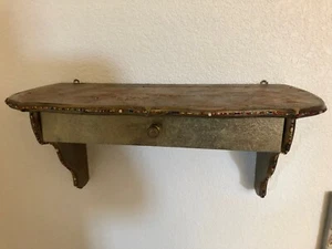Precious shelf and drawer - Picture 1 of 7