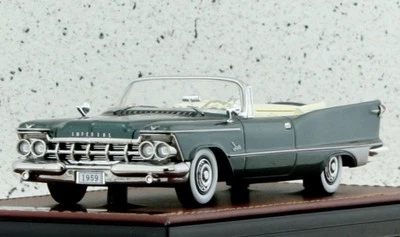 IMPERIAL Crown Convertible - 1959 - Sherwood green metallic - GLM 1:43 - Immagine 1 di 4