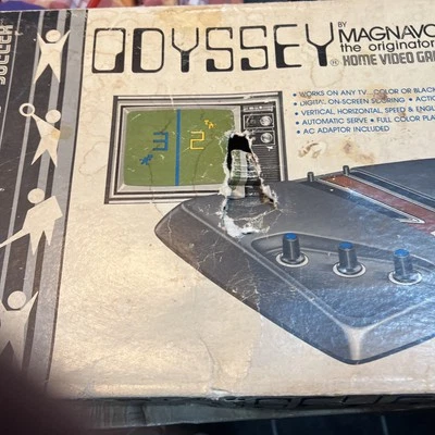 Magnavox Odyssey 500 ¡De colección! UOS todavía en caja (desgarrado) ¡Muchos extras como en las fotos! Foto 1 de 4