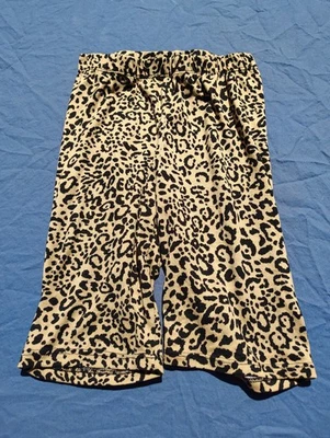 Forever 21 Leopard Print Shorts Size S - Image 1 of 2