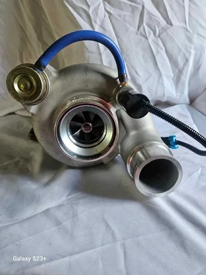 Турбокомпрессор для Dodge Ram 2500/3500 5,9 л дизель 2004-2007 Cummins HE351CW - Изображение 1 из 4