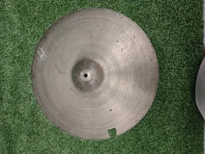 ⚡ Vintage UFIP 18" Crash Cymbal Made In Italy *CRACKED* 1559gr⚡ - Picture 1 of 12