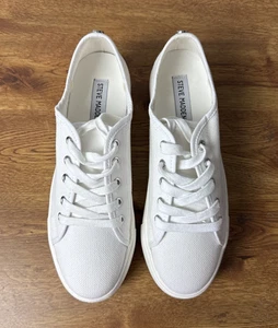 Steve Madden Elore Schnürschuhe klobig niedrig atmungsaktiv Turnschuhe weiß Größe 9,5M - Bild 1 von 9