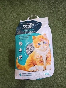 Breeder Celect Cat Litter 99% Recycled Paper 25ltr Bag Slight Damage - Picture 1 of 2