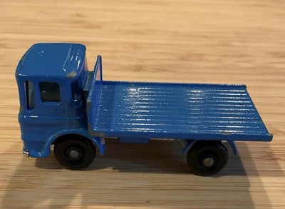 Vintage 1960s Matchbox Lesney Series No. 60 Site Hut Truck - Image 1 of 4