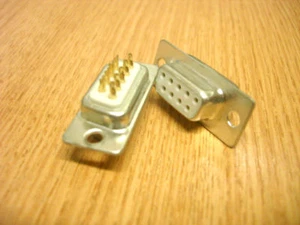 DB9S                9 WAY  CONNECTOR Female (x2 off) - Picture 1 of 1