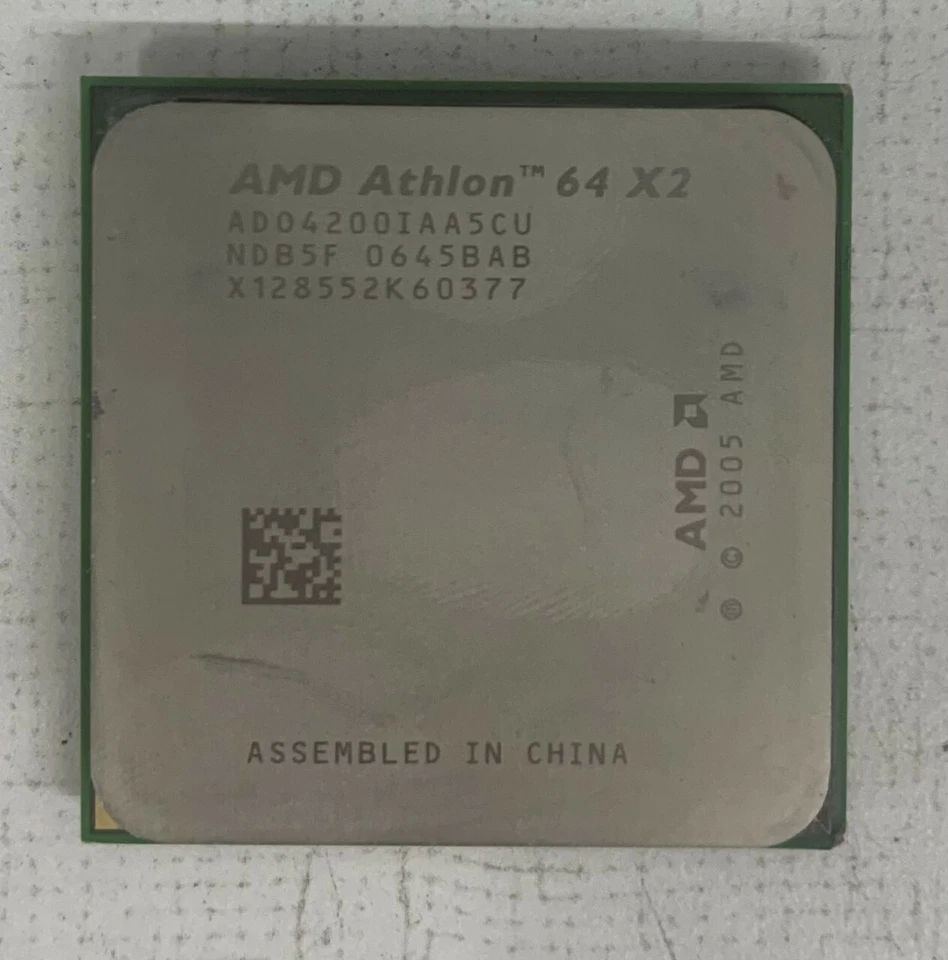 AMD Athlon 64 X2 4200+ - 2,2 GHz -Socket AM2- (ADO4200IAA5CU) - Imagen 1 de 1