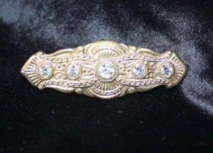 Broche Vintage para mujer Pin Gold Tone w / 5 Clear Stones 2 pulgadas de longitud - Imagen 1 de 2