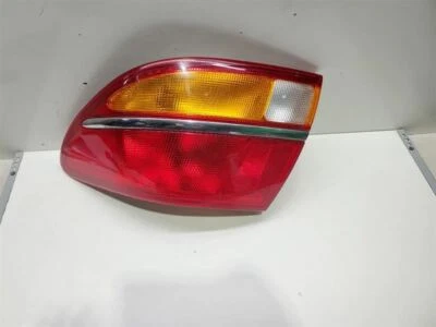 Luz trasera de pasajero cupé para 97-00 SATURN SERIE S 119958 Foto 1 de 4